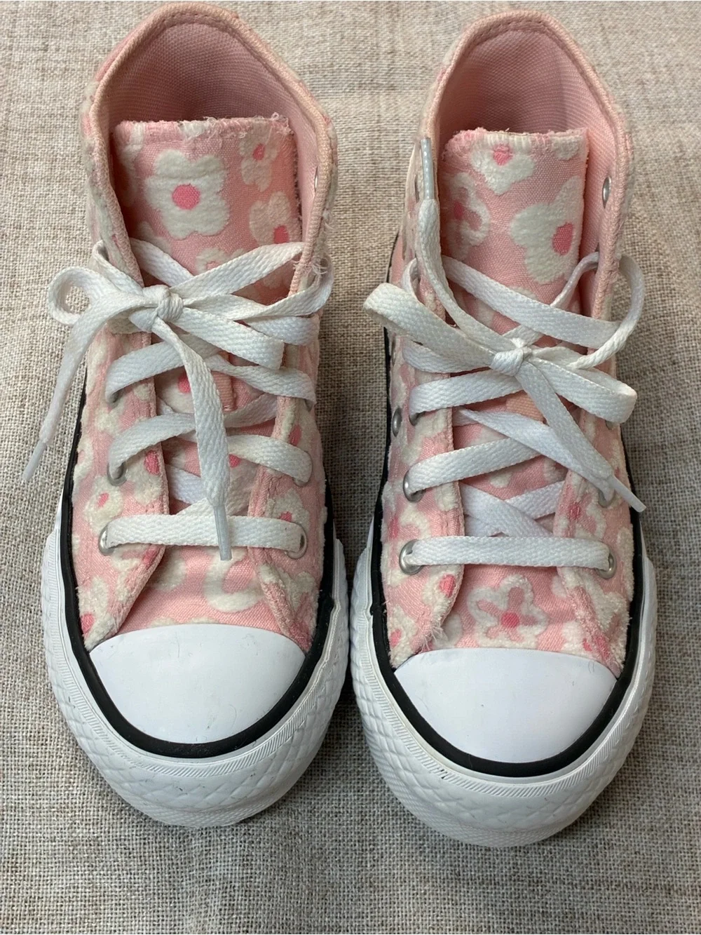 Converse All Star Lift Platform Floral Chenille High Tops in a light pink 🌸